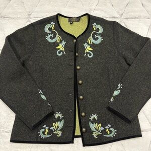 Vintage Granny Icelandic Button Up Cardigan Small Gray Green Floral Sweater